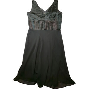 Sandra Darren Black Sleeveless V-Neck Chiffon Dress Size 12 Cocktail Party